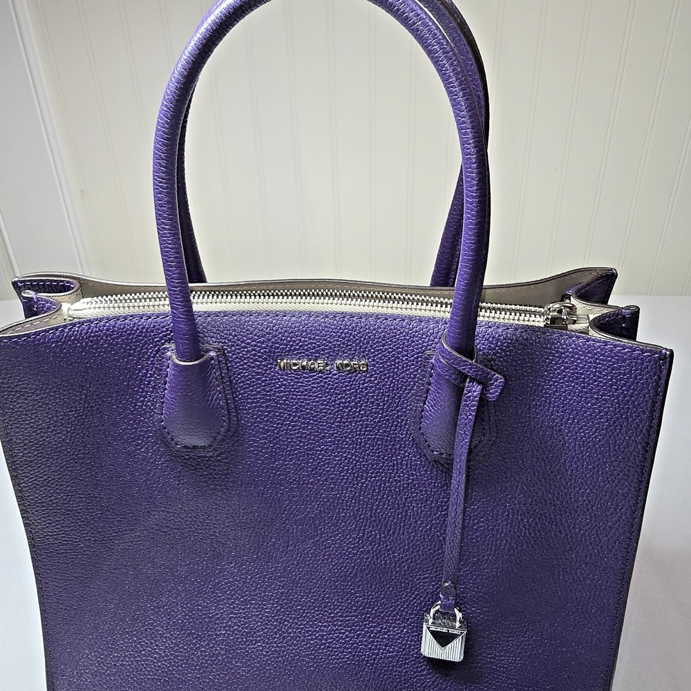 Michael Kors Purple Crossbody Bag - Picture 2 of 16